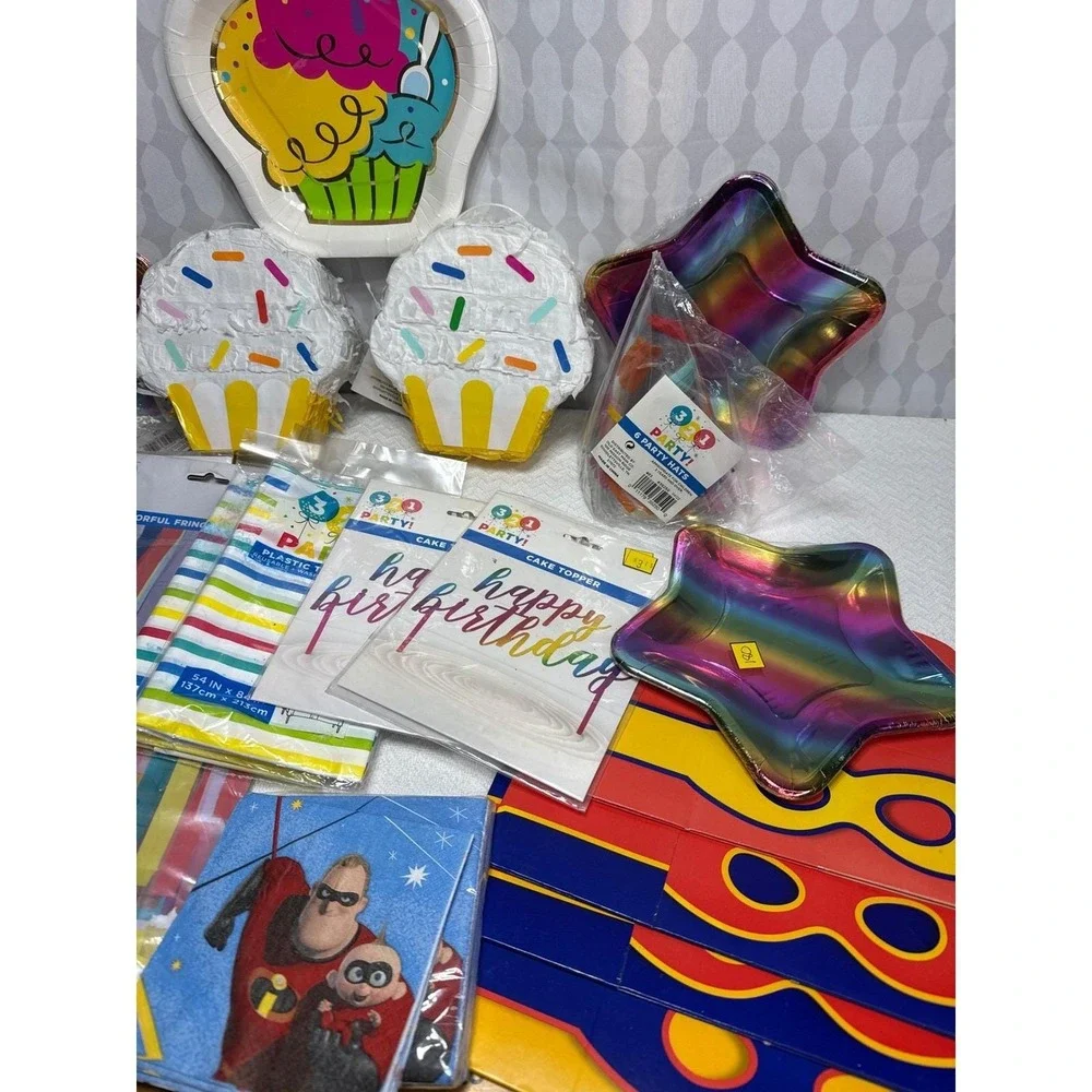 Birthday Party Supplies Incredibles Decorations Cake Plates Napkins‎
